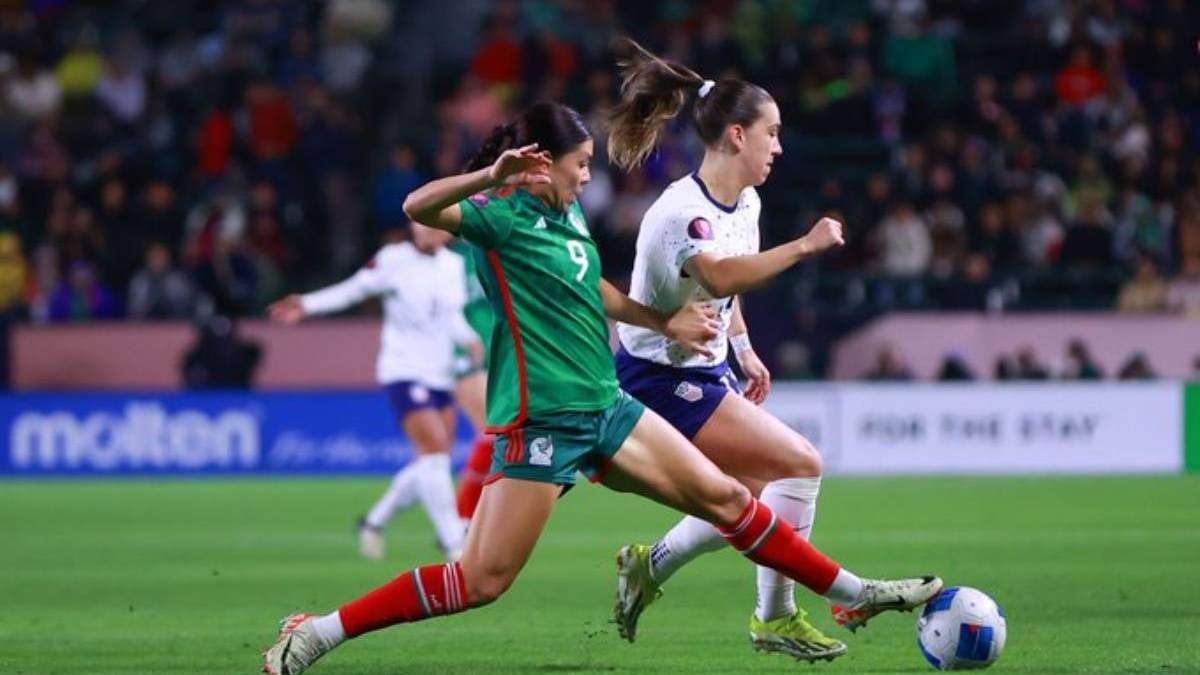 México venció 2-0 a Estados Unidos