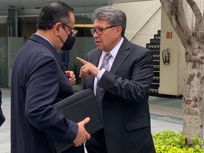 Sólo tengo una aspiración, ganar la Presidencia: Monreal