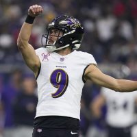Nueve masajistas acusan a Justin Tucker de los Ravens de conducta sexual inapropiada
