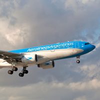 OFICIAL: Aerolíneas Argentinas repatriará casi mil personas en esta semana