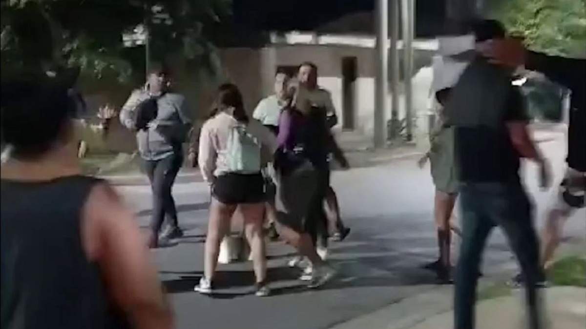 Vecinos del barrio Unión de Mayo reaccionaron por el ruido generado por las picadas con escape libre. Fuente: (Mejor Informado)