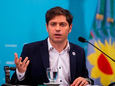 Axel Kicillof tendría listo el decreto para desdoblar las elecciones provinciales pese al pedido de Cristina Kirchner
