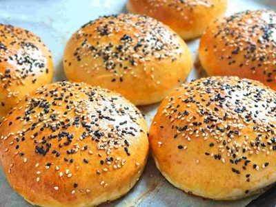 Panes de hamburguesa tipo brioche: no compres más y hacé esta receta única y perfecta