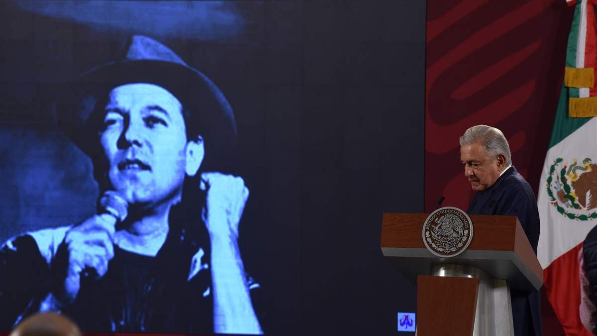 "Amor y control", de Rubén Blades, una de las canciones presentadas por AMLO en la mañanera