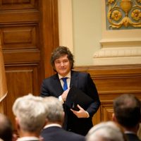 Milei retira acreditaciones a medios sospechosos de participar en campaña contra su gobierno