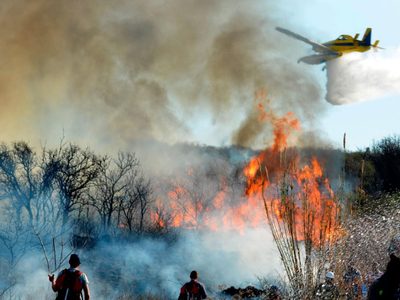 Aterrados en Córdoba: hubo más de medio centenar de evacuados por la furia de las llamas