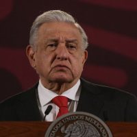 AMLO vuelve a descalificar al Centro ProDH: “No todos los jesuitas son también honestos”