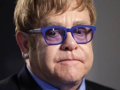¡Tristeza! Elton John se quebró y confesó que lucha contra una "temible" enfermedad