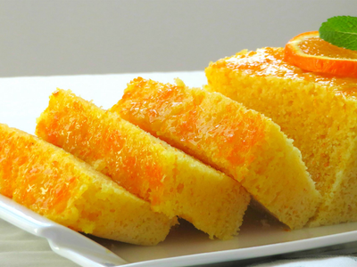Budín de naranja en microondas y listo en 5 minutos: una opción exprés para merendar y compartir en casa