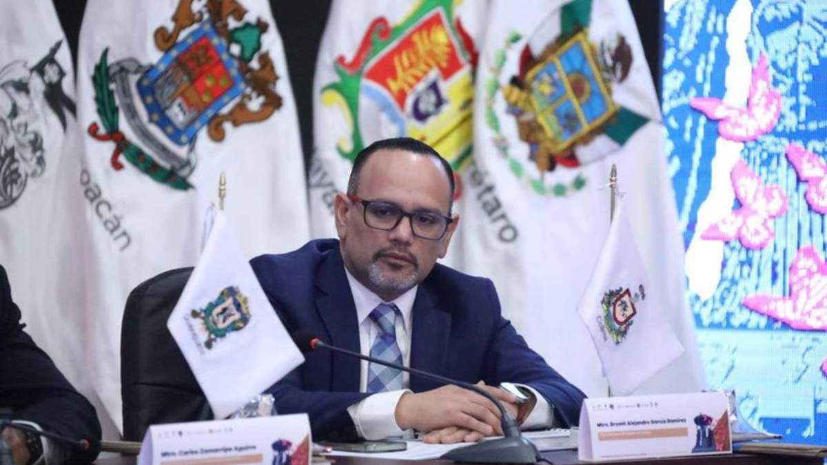 Bryant Alejandro García Ramírez, fiscal general de Colima