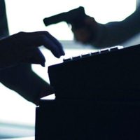 Golpe millonario: robaron 100 millones de pesos en tecnología a 50 metros de la central de la Policía Federal