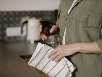 Eliminá los malos olores de la cocina con este poderoso truco de la abuela que no falla