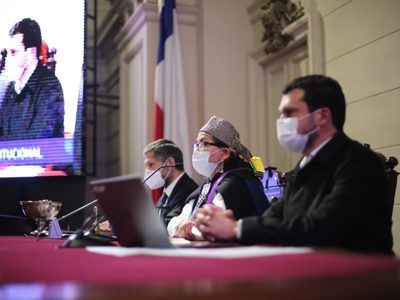 Convención Constitucional de Chile elige a los coordinadores de las comisiones de trabajo
