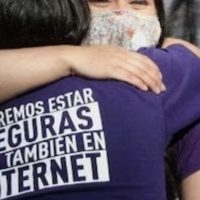 Quieren incorporar la violencia digital a la ley provincial de violencia contra las mujeres