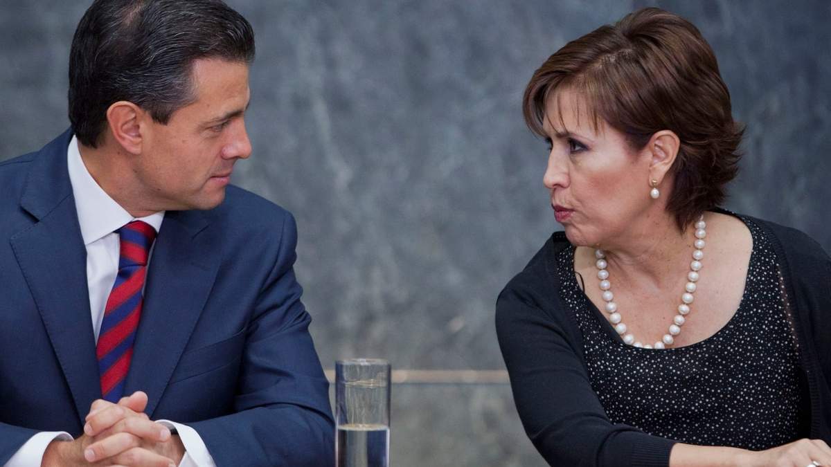 Enrique Peña Nieto y Rosario Robles en 2013