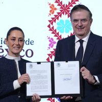 Sheinbaum decreta aplicación de aranceles para proteger a la industria textil