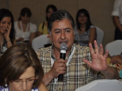 Falleció el periodista Carlos Acosta, entrañable compañero de Proceso