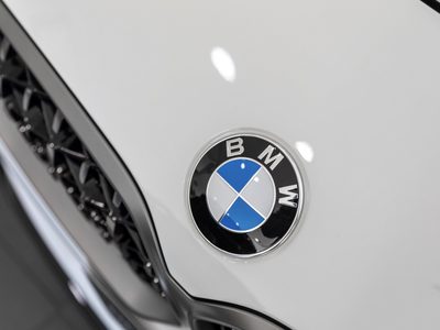 Profeco alerta por riesgo en motor de arranque en más de cinco mil vehículos BMW