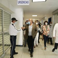 Alfaro se distancia del gobierno federal en el combate al covid-19… con más deuda y gastos