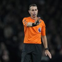 Despiden al árbitro David Coote de la Liga Premier por comentarios ofensivos al Liverpool y Klopp