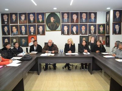 Prohíben transmitir sesión del Cabildo de Múzquiz; alegan protección de datos de integrantes