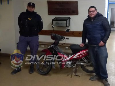 Lo asaltaron, amenazaron con un arma blanca y le robaron la moto
