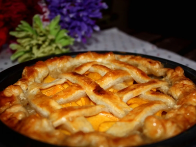 Tarta vienesa de peras y manzanas: aprovechá las frutas de estación y hacé esta delicia, rica y barata
