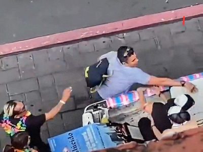 Denuncian ataque a persona LGBT+ en caravana Pride Morelos (Video)