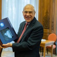 La OCDE pide a AMLO mantener regulaciones estables para atraer la inversión
