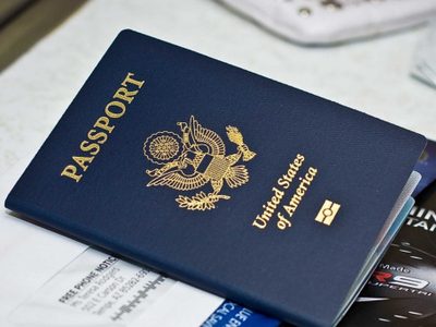 Estados Unidos emite su primer pasaporte con género "X"