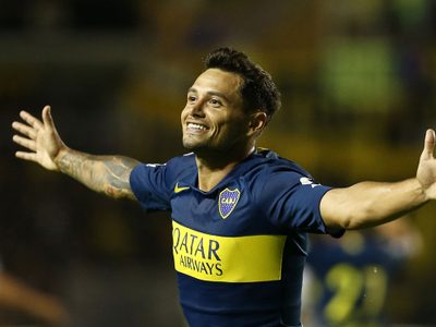Luego de abandonar Boca y atravesar varias lesiones: ¿Qué pasó con Mauro Zárate?