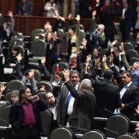 Diputados aprueban Ley de Ingresos; eliminan la compensación universal