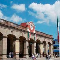 Matrimonio de mujeres obtiene amparo para registrar a su hija con los apellidos de ambas