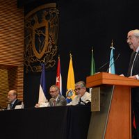 Pide Graue preservar la autonomía de las universidades