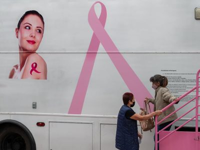 Ejercicio podría ayudar a combatir cáncer de mama