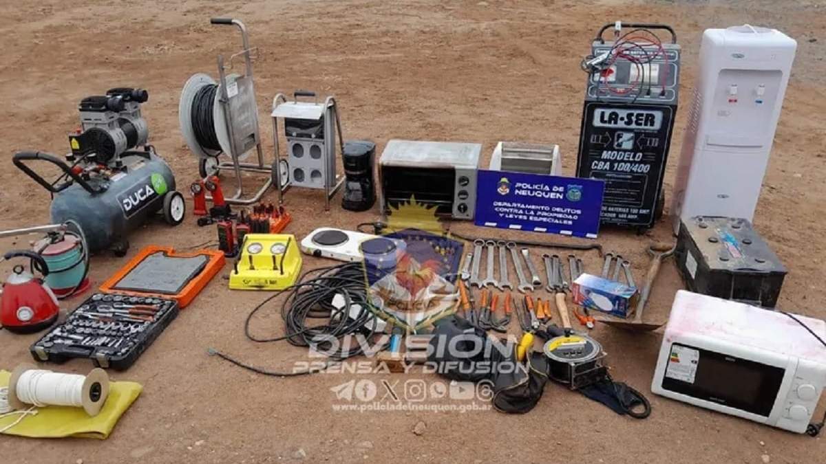 Los elementos robados en la base de la empresa YPF. Fuente: (Policía de Neuquén)