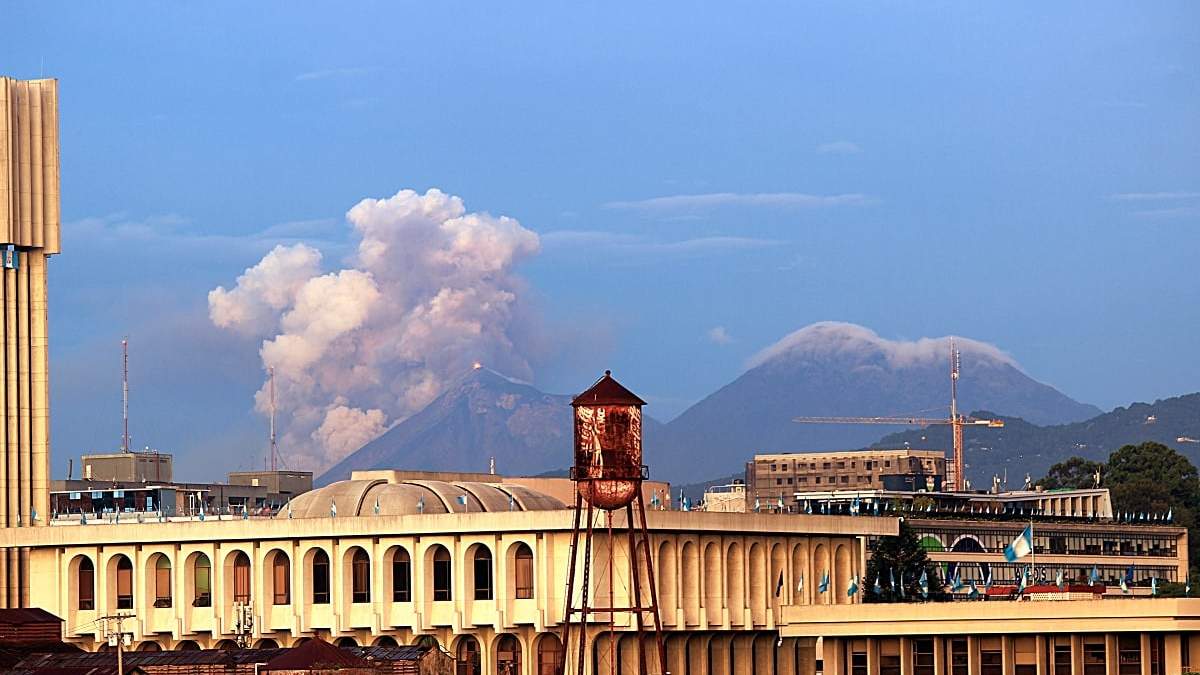 El volcán de Fuego, Guatemala. Fuente: (Twitter)