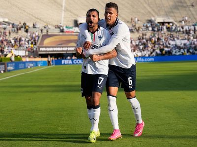 Monterrey arrasa 4-0 a Urawa y se clasifica a octavos de final del Mundial de Clubes