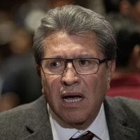 Ricardo Monreal respalda denuncia a jueces que otorgaron suspensiones a reforma al Poder Judicial