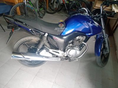 En cuestión de minutos, la policía recuperó una motocicleta que había sido robada