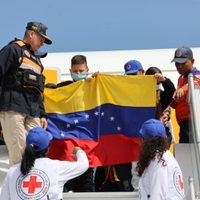 Aterrizan en Venezuela casi 250 migrantes procedentes de México tras deportación desde EU (Video)