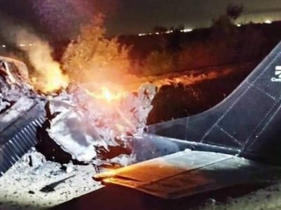 Se desploma avioneta con dos tripulantes a bordo en el Valle de Mexicali