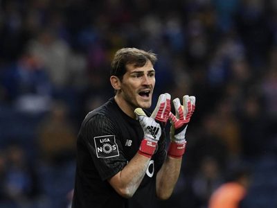 La misteriosa publicación de Iker Casillas sobre su futuro que luego borró