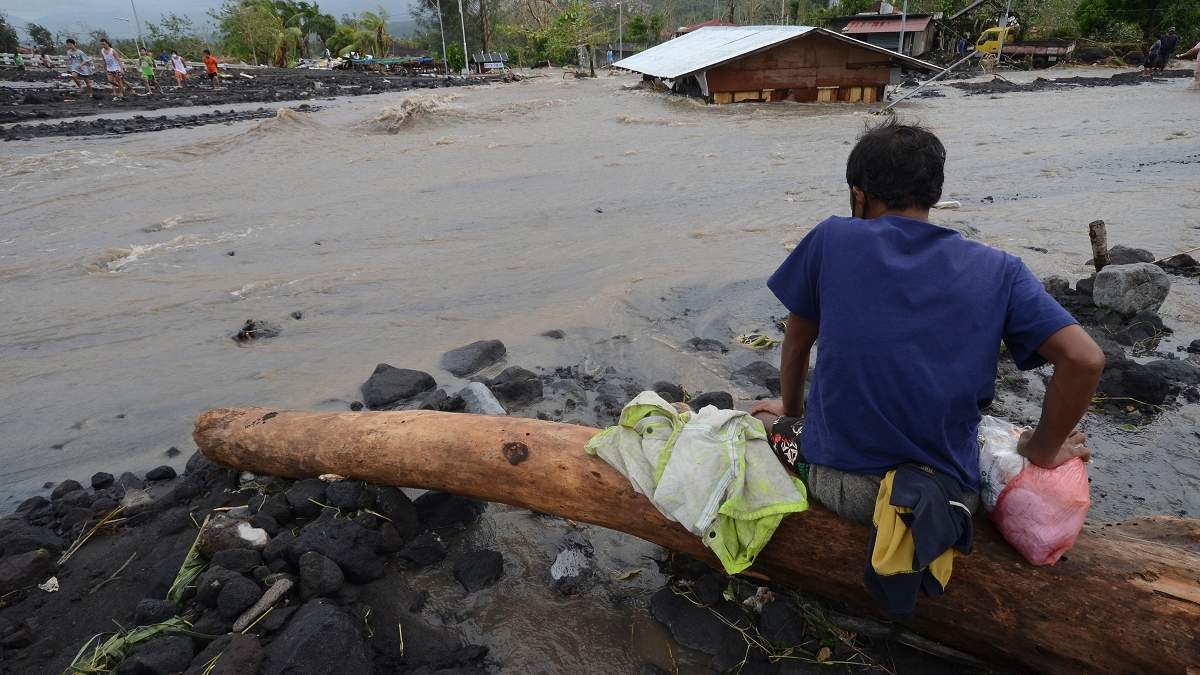 El tifón Goni causó severas inundaciones en el país asiático. Fuente: (Twitter)