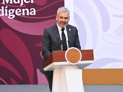Gobernador de Michoacán buscará reducir la edad penal tras el asesinato de dos maestras