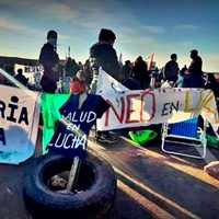 Los autoconvocados de Salud en Neuquén no dejan los cortes ni con mal tiempo