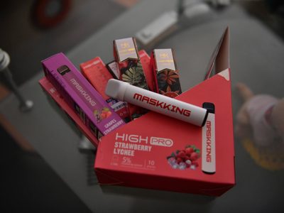 Prohibición de vapeadores abre mercado a criminales: exsecretario de Defensa de EU