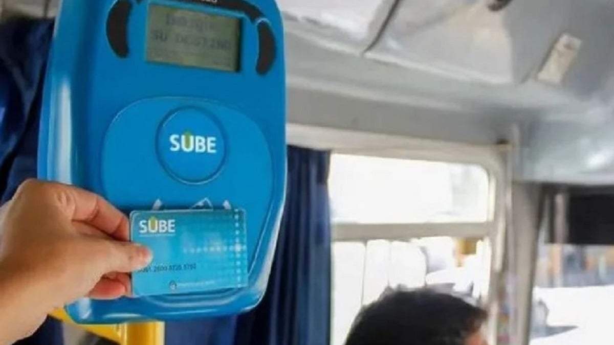 El boleto del COLE aumentó 8,6 por ciento y pasó de 849 pesos a los actuales 940 pesos. Fuente: (Minuto Neuquén)