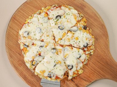 Pizza tipo tortilla de repollo: vas a amar esta receta súper práctica, sin horno y con el sabor más rico
