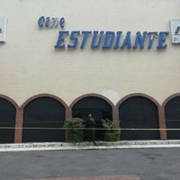 Hallan cadáver de mujer en Cine del Estudiante de la UdeG; presumen suicidio